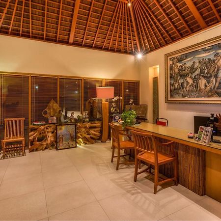 Villa Bali Asri Batubelig Seminyak Exteriör bild