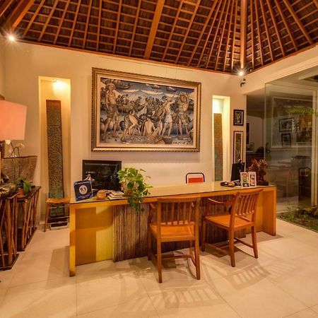 Villa Bali Asri Batubelig Seminyak Exteriör bild