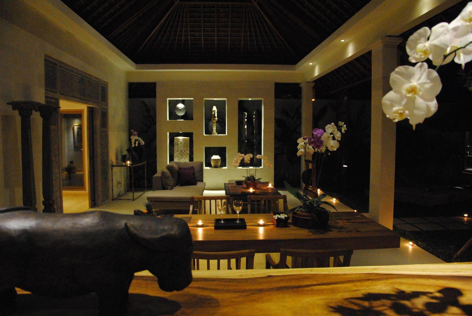 Villa Bali Asri Batubelig Seminyak Exteriör bild