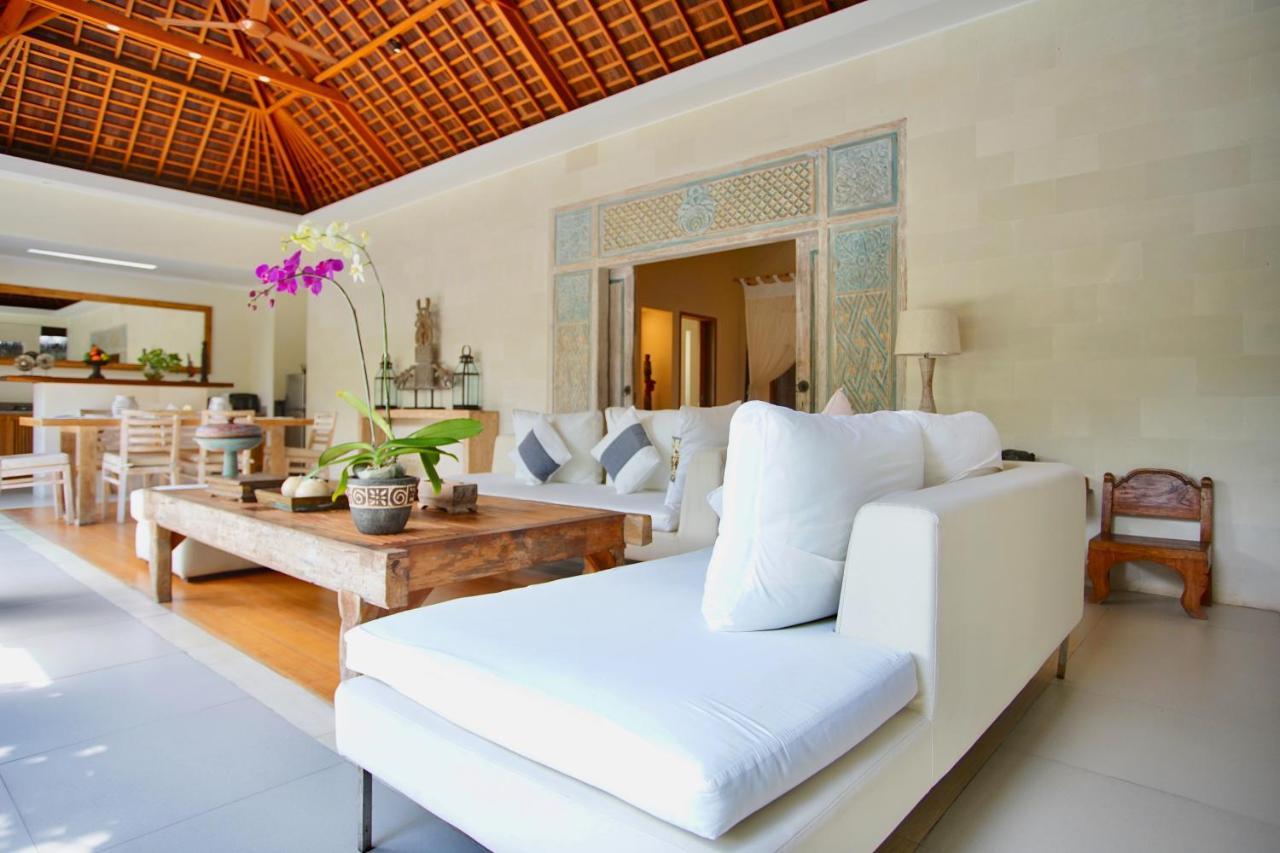 Villa Bali Asri Batubelig Seminyak Exteriör bild